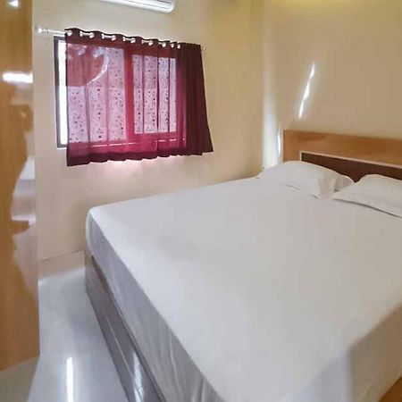 Jatiwangi Syariah Guest House Mitra Reddoorz Majalengka Buitenkant foto